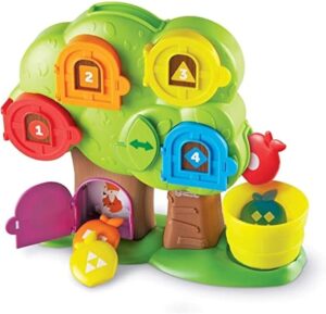 sorting apples in treehouse toy for one year old